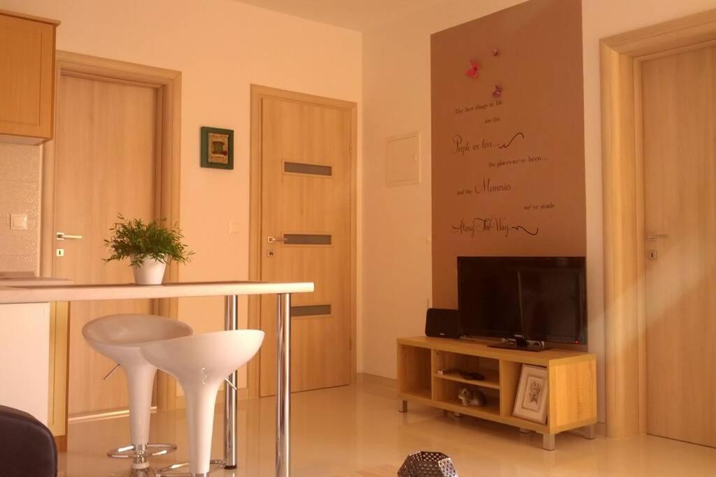Apartment Dandelion Brela Ngoại thất bức ảnh