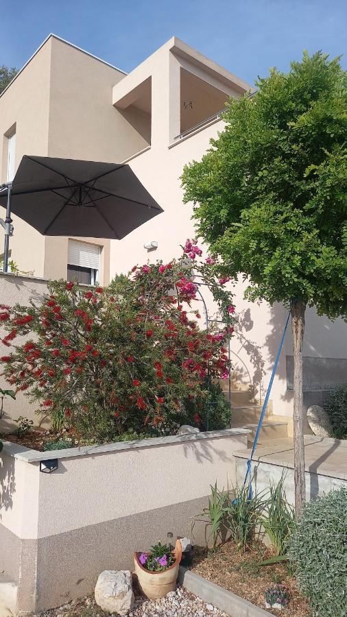Apartment Dandelion Brela Ngoại thất bức ảnh