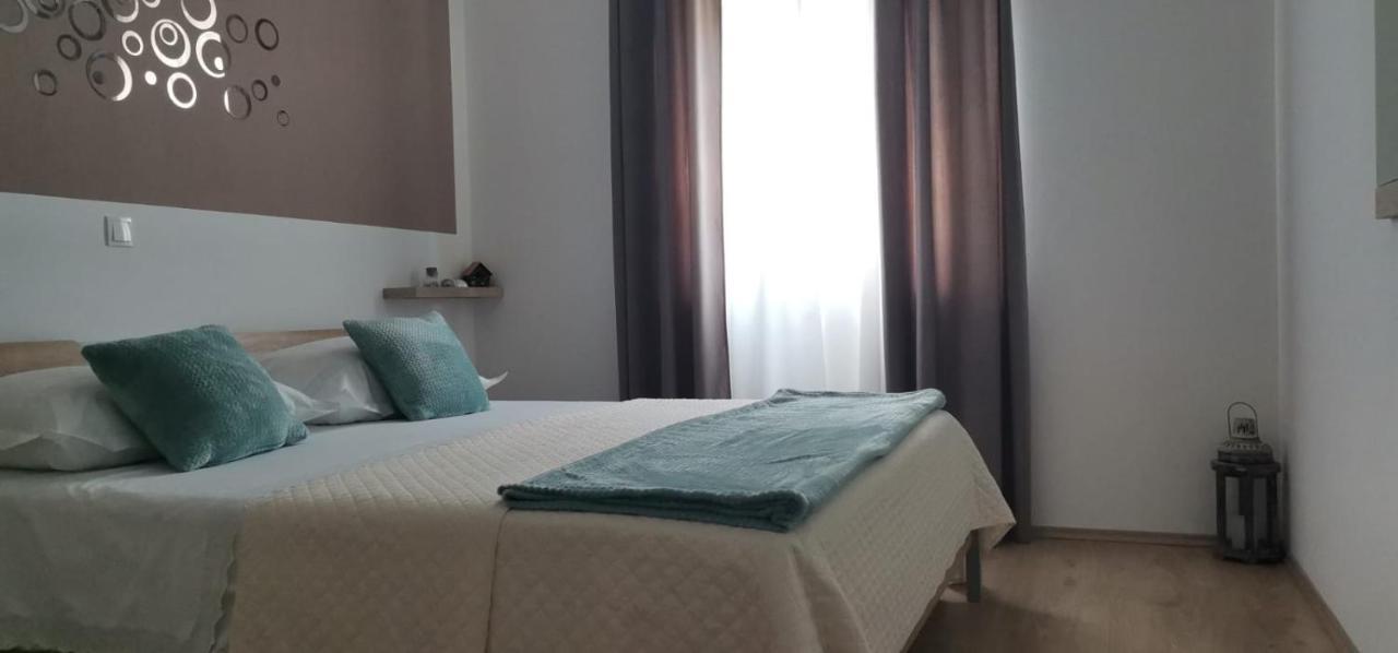 Apartment Dandelion Brela Ngoại thất bức ảnh