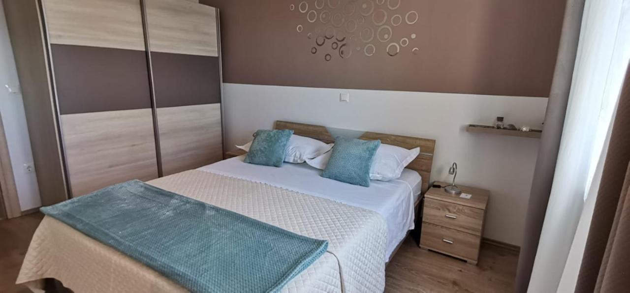 Apartment Dandelion Brela Ngoại thất bức ảnh